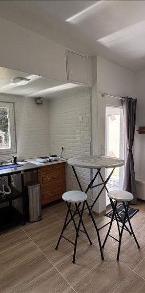 1 pièce - Meublé - 17,79 m² - RDC - Colocation non autorisée - Photo 1