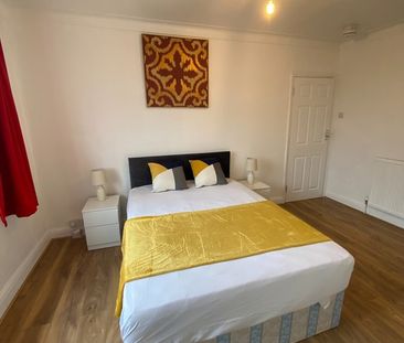Room in a Shared House, Ellesmere Road, NW10 - Photo 6