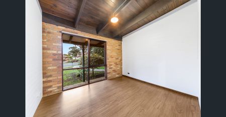 THE PERFECT SHARE HOUSE!! CENTRAL BERWICK LOCATION! - Photo 3