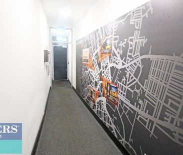 1 bedroom Flat To Let - Photo 4