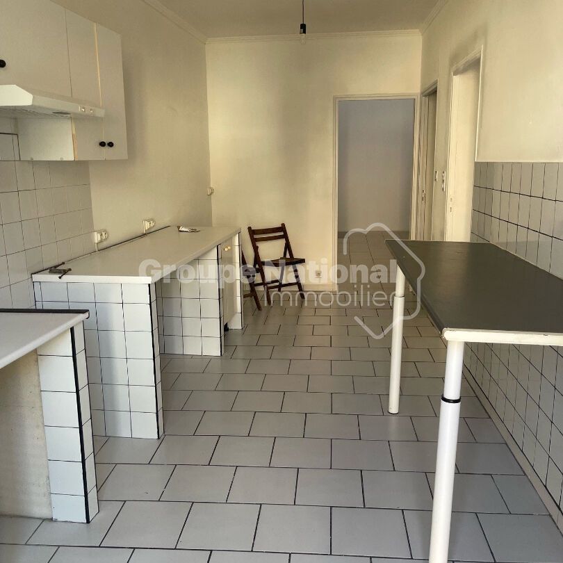 Location Appartement 4 pièces 106m² - Photo 1