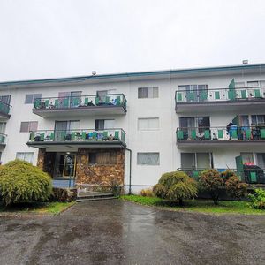 Mainstreet on Yale Apartments - Photo 3