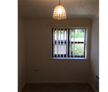 2 bedroom retirement property to rent - Photo 4