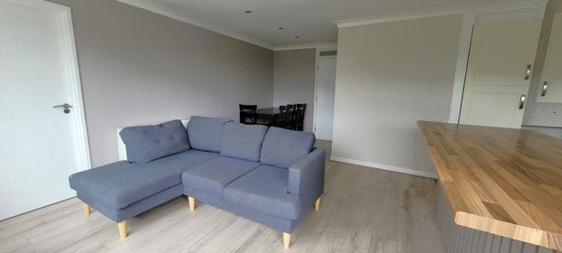 1 bedroom in a flat share to rent - Photo 1