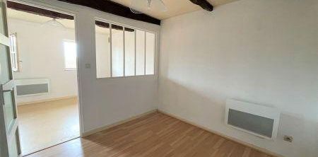 Location - Appartement - 2 pièces - 34.19 m² - caussade - Photo 2