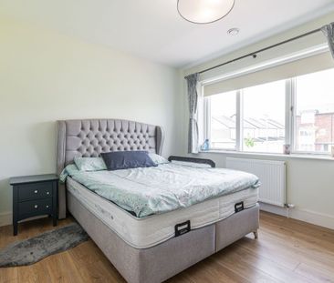 76 Clay Farm Drive, Leopardstown, Dublin 18 - Photo 3