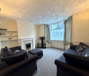 2 bedroom house to rent Butts Road, Southampton, SO19 - Photo 1