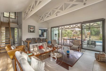 SOMPTUEUSE VILLA « CAP OUEST » AVEC PISCINE, AU COEUR DES ABATILLES, CAPACITÉ 8 PERSONNES - Photo 2