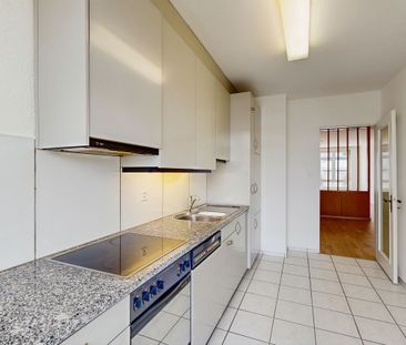 So much space in the heart of Basel – 150m2 at Claraplatz - Foto 3