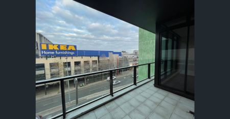 Low maintenance living on level 4 of the Jade building - Photo 2