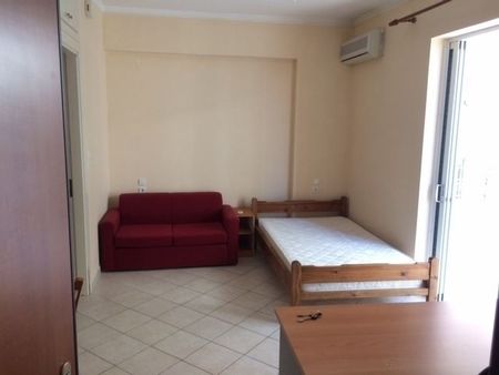Studio/Γκαρσονιέρα για ενοικίαση Αγία Σοφία (Πάτρα) - Photo 2