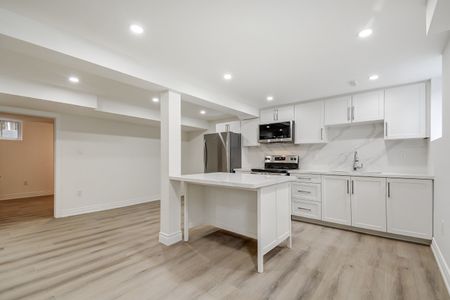 For Lease - 277 Mississaga Street Unit# LOWER, Oakville, Ontario - Photo 3