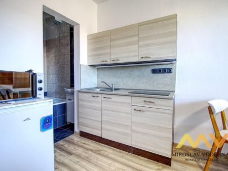 Pronájem bytu 1+kk 22 m2 - Photo 3