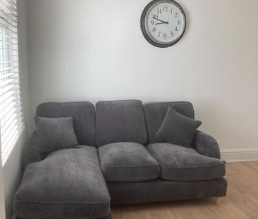 4 Bed Semi-Detached House, Nithsdale Road, L15 - Photo 2