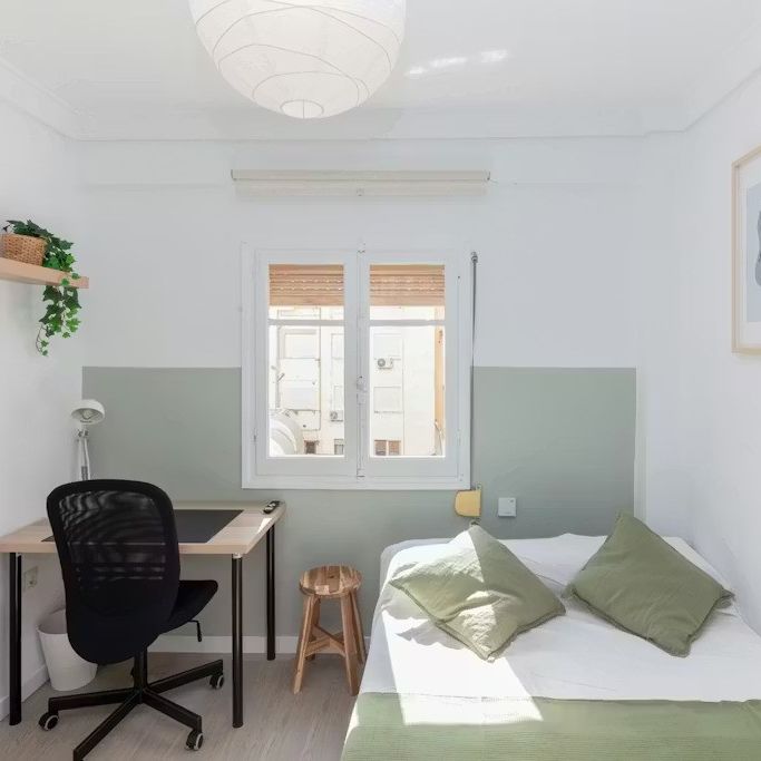 Carrer de la Miraculosa, Valencia, Valencian Community 46009 - Photo 1