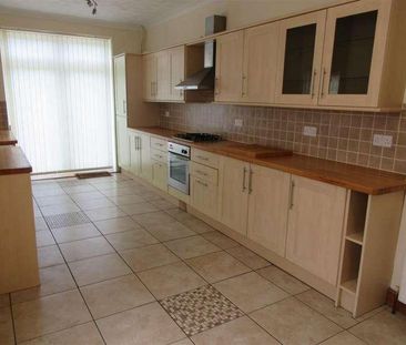 Balfour Road, North End, Portsmouth, PO2 - Photo 2