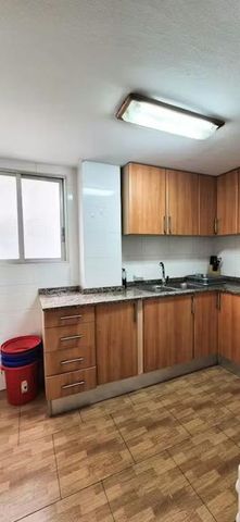 Carrer de Polo y Peyrolón, Valencia, Valencian Community 46021 - Photo 2