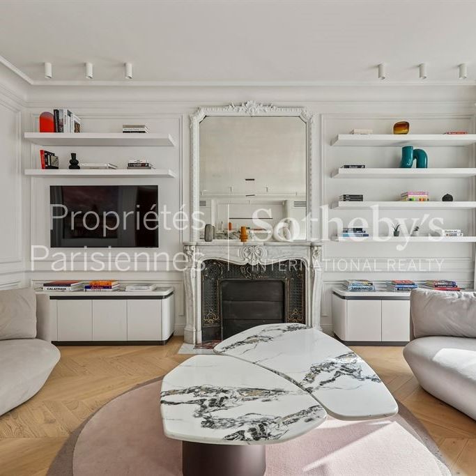 Appartement • Triangle d'Or - Photo 1