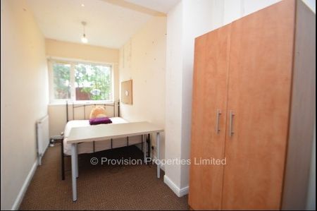 4 Bedroom Properties for Rent - Photo 4