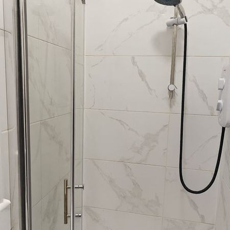 Studio Flat, Penderry Rise, SE6 - Photo 4