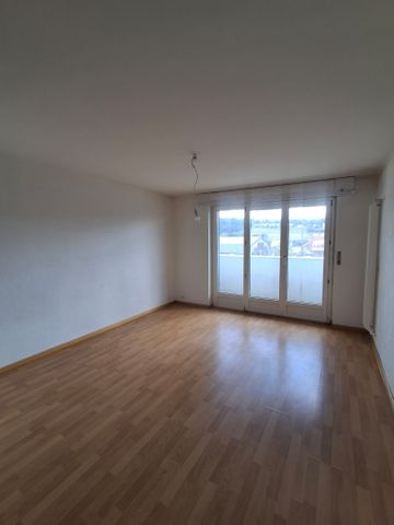 4.5 Zimmer, 74 m², 2. Stock - Foto 2