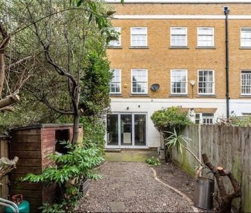 Room in a Shared House, Clapham Road, SW9 - Photo 6