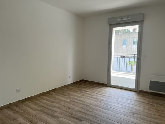 Location Appartement 3 pièces 61m² BRIGNOLES 83170 - Photo 1