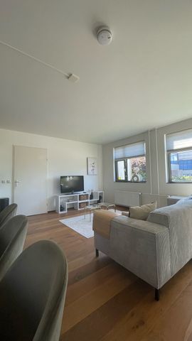 Te huur: Strekkerweg, 1033 DA Amsterdam - Photo 2