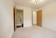 2 Bedroom - Photo 4
