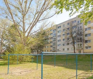 Schöne 4 Raumwohnung mit Balkon! - Photo 1