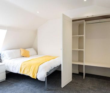 3 bedroom apartment to rent - Photo 4