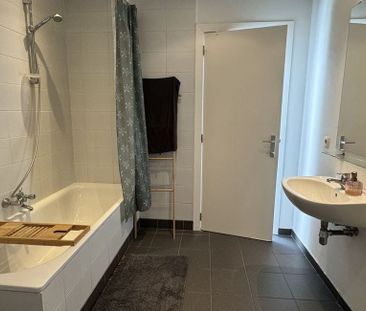 Appartement te huur in Berchem voor € 750 met 1 slaapkamer - Foto 1