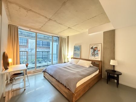 Bâtiment U : Appartement 1 chambre entièrement meublé dans le Vieux-Port. - Photo 4