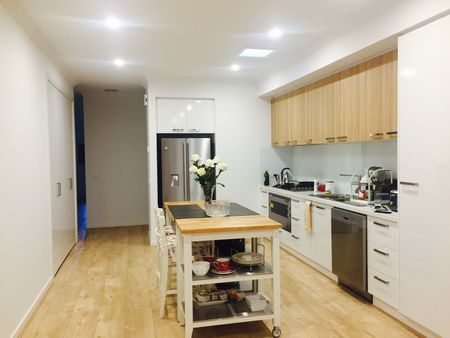 Heidelberg Heights - Photo 3