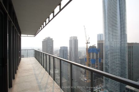 For Lease - 33 Charles Street Unit# 4305, Toronto, Ontario - Photo 4