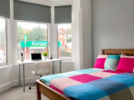 4 Bed Terraced House, Hearsall Lane, CV5 - Photo 5