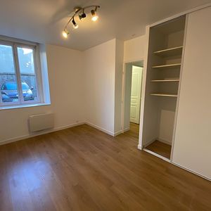 Location Appartement 2 pièces 23m² - Photo 2