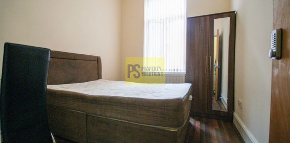 88-90 Meriden Street - Photo 2