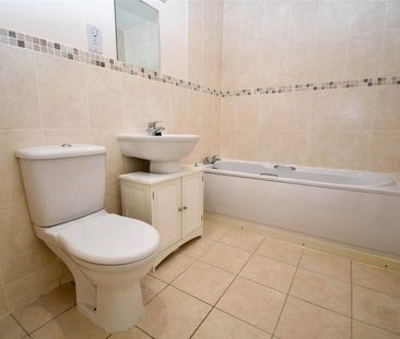 Bidston Road, CH43 2JY, Prenton - Photo 1