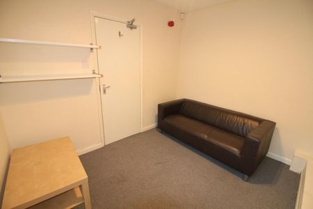 1 bedroom terraced house to rent - Photo 2