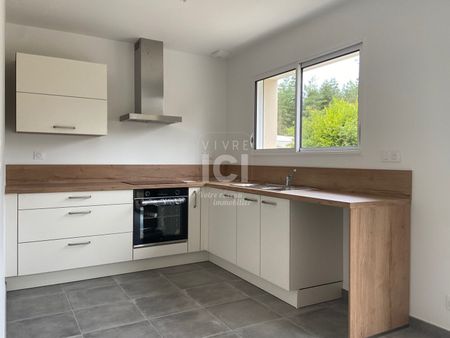 Location Maison 5 pièces 90m² - Photo 2