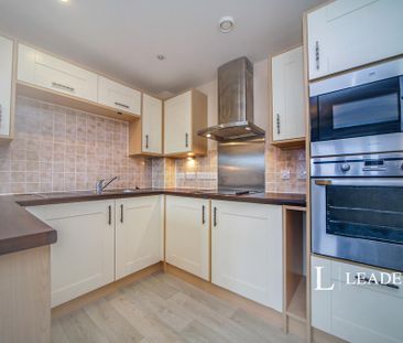 1 bedroom flat to rent - Photo 3