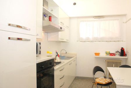 Stanza con bagno Treviso centro per donna - Foto 3