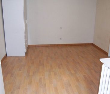Location Appartement 1 pièce 17m² VICHY 03200 - Photo 1