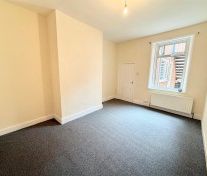 Alexandra Road, Bensham, Gateshead - Photo 1
