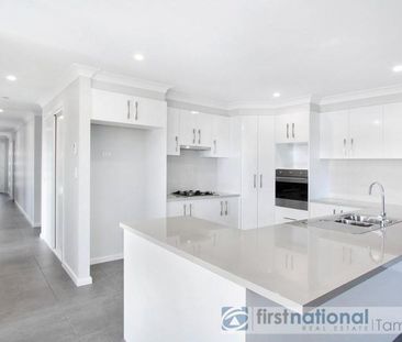 1/2 Faringdon Street, 2340, Tamworth Nsw - Photo 1