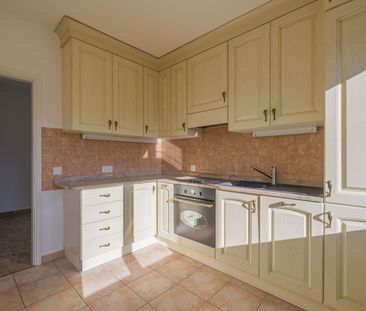 ACCOGLIENTE 5.5 LOCALI CON GIARDINO PRIVATO | COSY 5.5-ROOM APARTME... - Photo 4