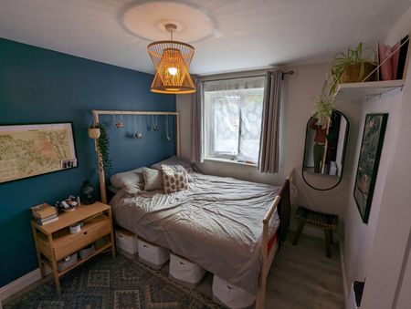 1 Bed Flat, John Williams Close, SE14 - Photo 3