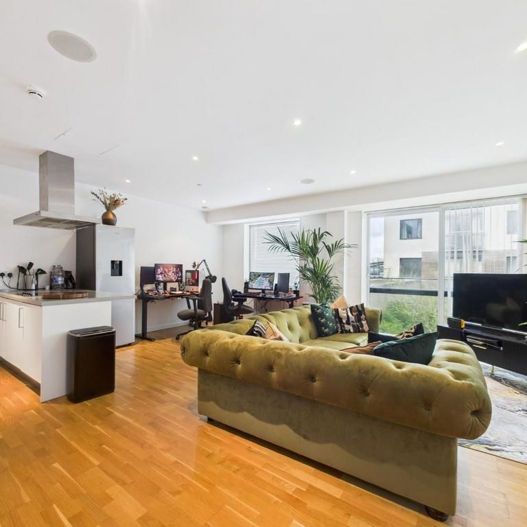 2 bedroom apartment to rent - Photo 1