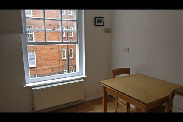 Room in a Shared Flat, Laleham House, E2 - Photo 1